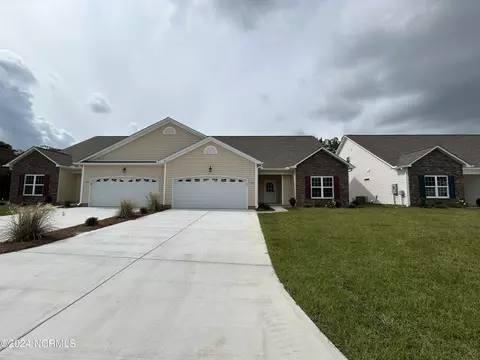 156 Jordan Dr, New Bern, NC 28562 photo 2