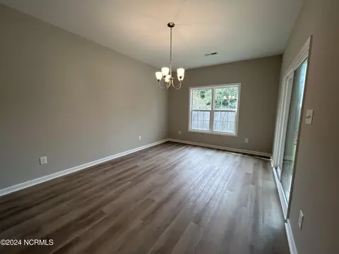 156 Jordan Dr, New Bern, NC 28562 photo 9