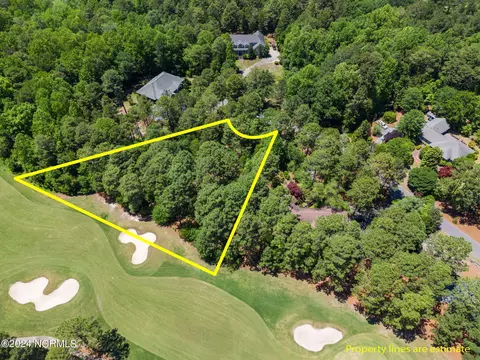 5 Scarborough Pl, Pinehurst, NC 28374