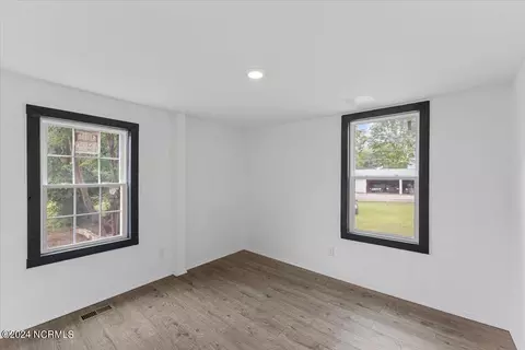 Other - 215 E Peyton Ave, Kinston, NC 28501 photo 21 of 23