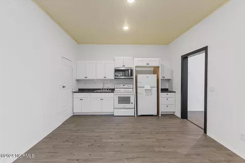 Other - 215 E Peyton Ave, Kinston, NC 28501 photo 16 of 23