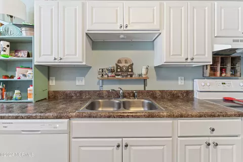 Kitchen - 210 Faison Ln, Hubert, NC 28539 photo 2 of 4