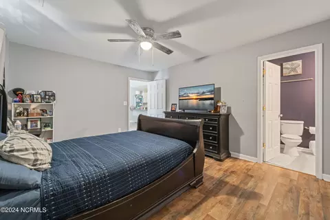 Bedroom - 210 Faison Ln, Hubert, NC 28539 photo 7 of 7