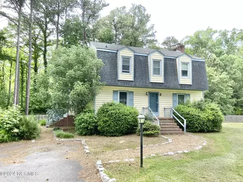 112 Villa Dr, Elizabeth City, NC 27909