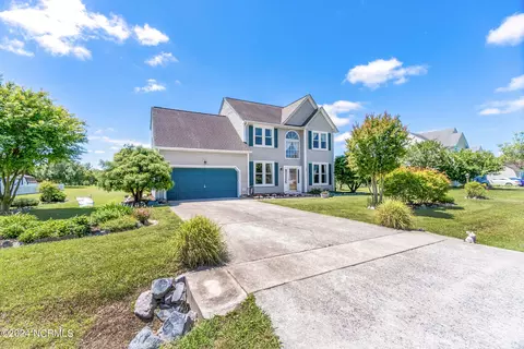 108 NW River Dr, Moyock, NC 27958