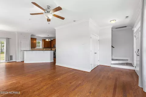 211 Loggerhead Blvd, Hampstead, NC 28443 photo 7