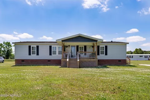 859 Corn Mill Rd #A & B, Beulaville, NC 28518