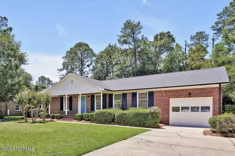 3914 Sweetbriar Rd, Wilmington, NC 28403