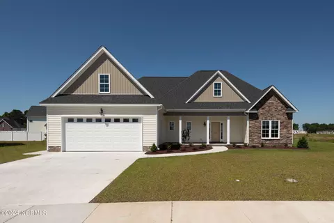 1017 Finn Ct, Greenville, NC 27858