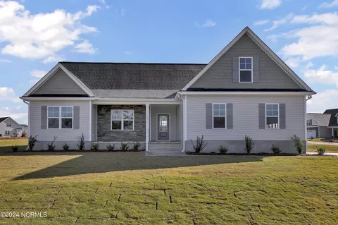 497 Bellows Ln, Rocky Point, NC 28457