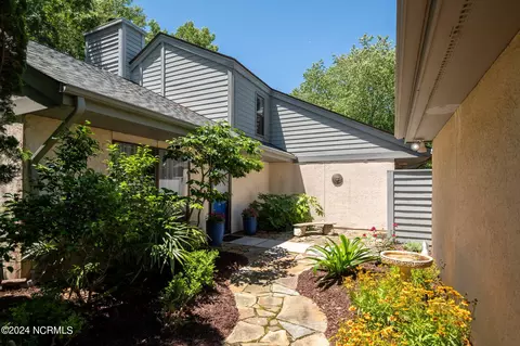 5008 Villa Pl W, Wilmington, NC 28409