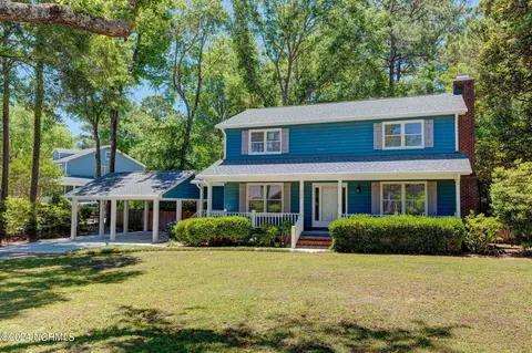702 Ramblewood Dr, Wilmington, NC 28411