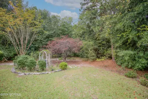 135 Midland Rd, Pinehurst, NC 28374 photo 13