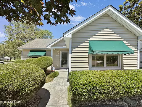 4020 Fawn Creek Dr, Wilmington, NC 28409