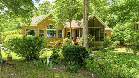 Exterior - 101 Waters Edge Dr, Chocowinity, NC 27817 photo 13 of 18