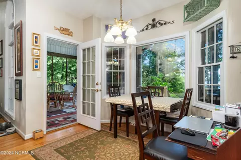 Dining - 101 Waters Edge Dr, Chocowinity, NC 27817 photo 3 of 3