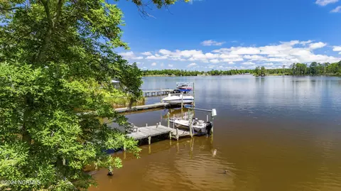 View/Area - 101 Waters Edge Dr, Chocowinity, NC 27817 photo 10 of 22