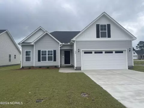 609 Plymouth Dr, Greenville, NC 27858