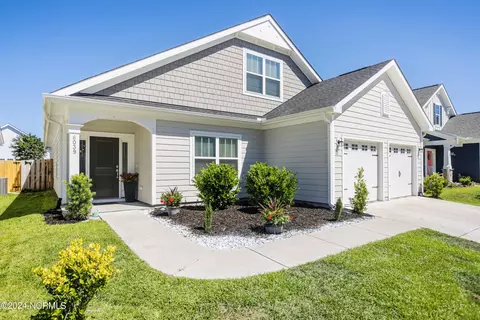 6039 Meadowgrove Loop, Wilmington, NC 28409
