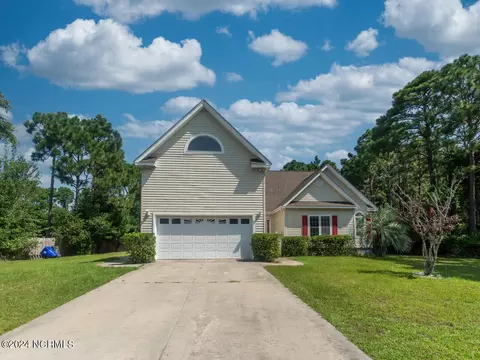 3773 Heron Cir, Southport, NC 28461