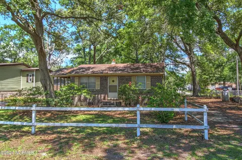 7259 Bo Tuck Rd SW, Ocean Isle Beach, NC 28469