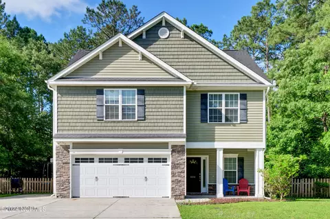 604 Weeping Willow Ln, Jacksonville, NC 28540