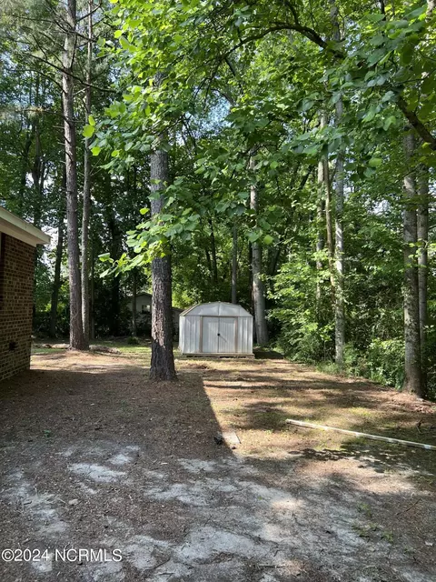 2713 Kent Dr, Greenville, NC 27858 photo 36