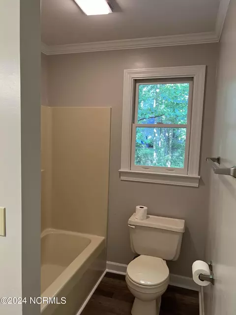 2713 Kent Dr, Greenville, NC 27858 photo 31