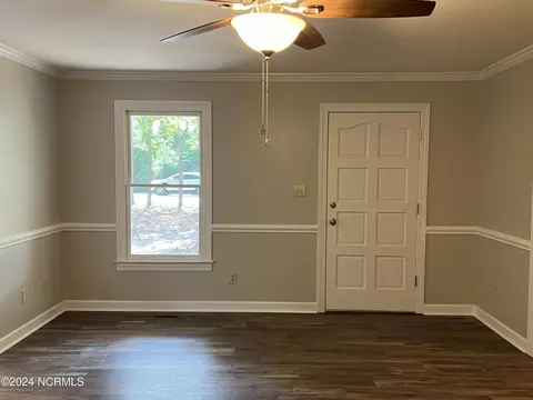 2713 Kent Dr, Greenville, NC 27858 photo 13