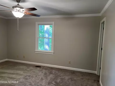 2713 Kent Dr, Greenville, NC 27858 photo 17
