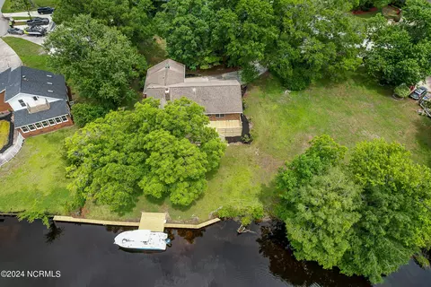 110 Portside Ln, New Bern, NC 28562