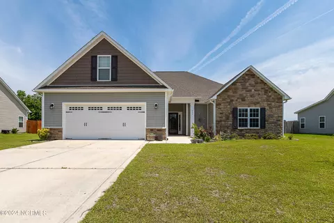 314 March Sea Ln, Jacksonville, NC 28546