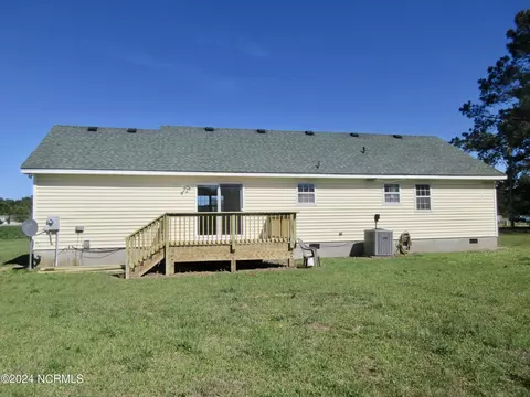 Exterior - 318 Maple Rd, Maple, NC 27956 photo 3 of 5