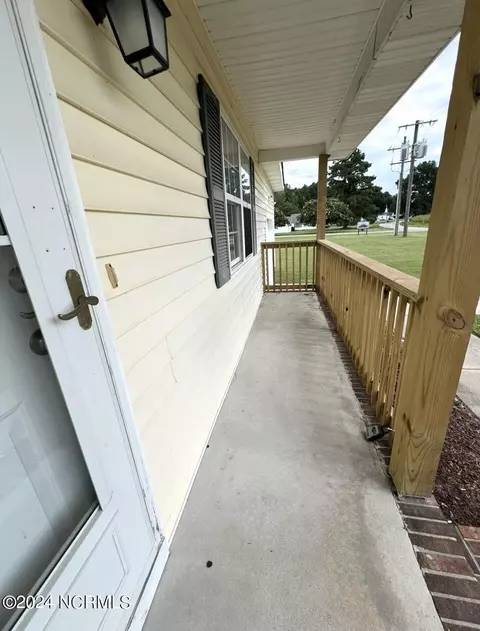 Exterior - 318 Maple Rd, Maple, NC 27956 photo 2 of 5