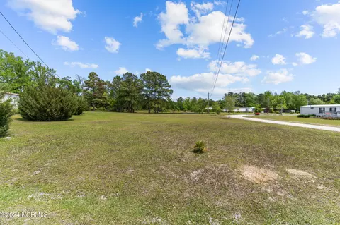 20 Shadow Rdg # R, Hampstead, NC 28443