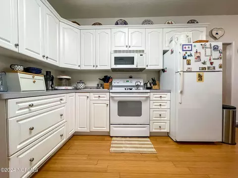 890 Burning Tree Rd, Pinehurst, NC 28374 photo 15