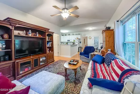 890 Burning Tree Rd, Pinehurst, NC 28374 photo 22