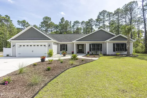 199 Boundary Loop Rd NW, Calabash, NC 28467