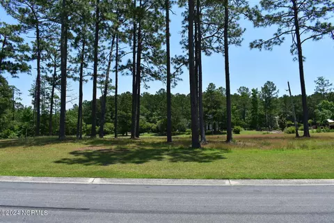 520 Westchester Pl SW, Ocean Isle Beach, NC 28469
