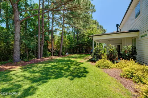 110 N Brig Dr, Hampstead, NC 28443 photo 7