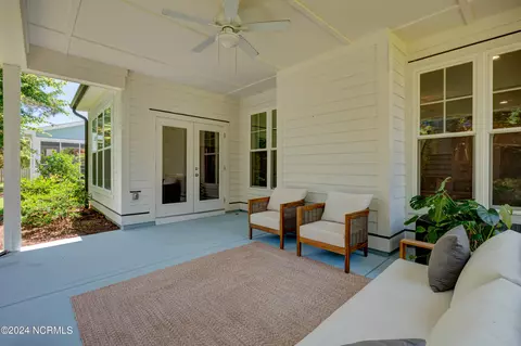 110 N Brig Dr, Hampstead, NC 28443 photo 8