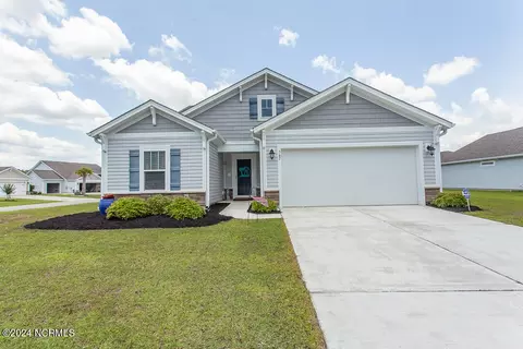 567 Dellcastle Ct NW, Calabash, NC 28467