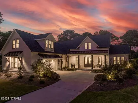 3164 Beaver Creek Dr SE, Southport, NC 28461