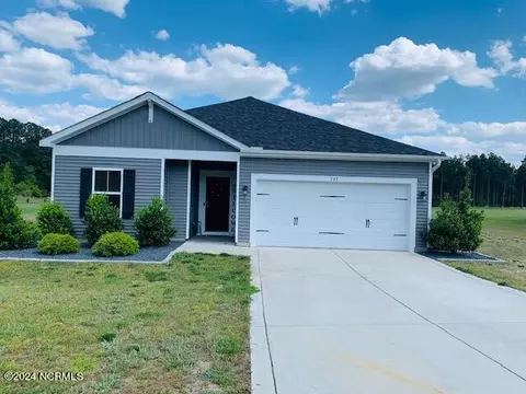 797 Carolina Rd, Aberdeen, NC 28315