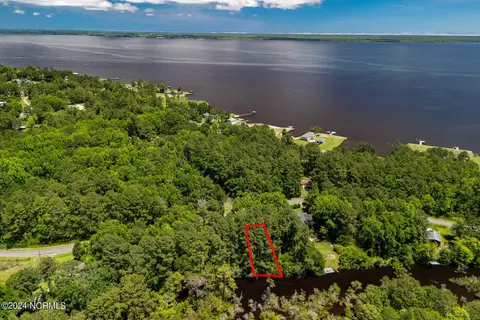 00000 Spindrift Trl, Elizabeth City, NC 27909