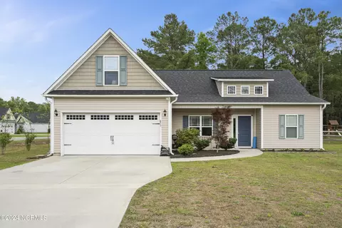 875 Union Bethel Rd, Hampstead, NC 28443