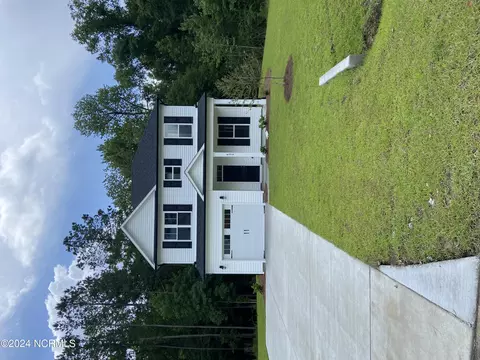 431 Elam Dr, Rocky Point, NC 28457