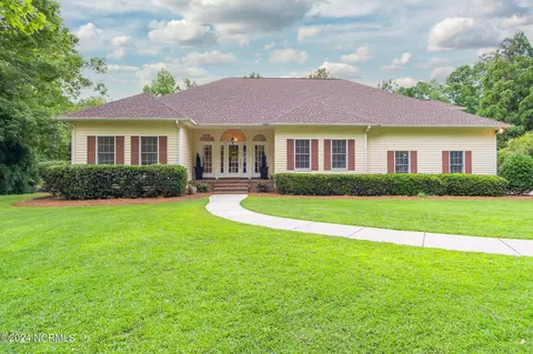 308 Mellen Ct, New Bern, NC 28562
