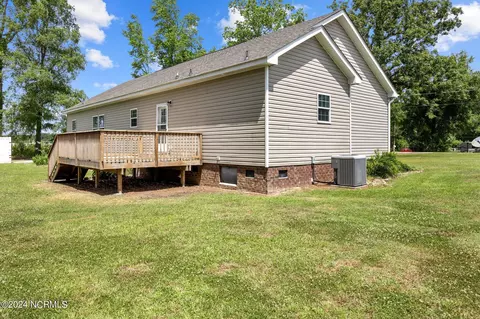 9912 County Home Rd, Ayden, NC 28513 photo 8