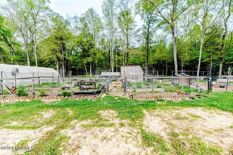 205 Monarch Ln, Cameron, NC 28326 photo 14